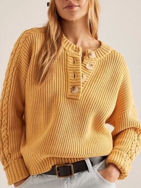 VARLEY WOMENS VERA BUTTON NECK SWEATER XS YELLOW GOLD